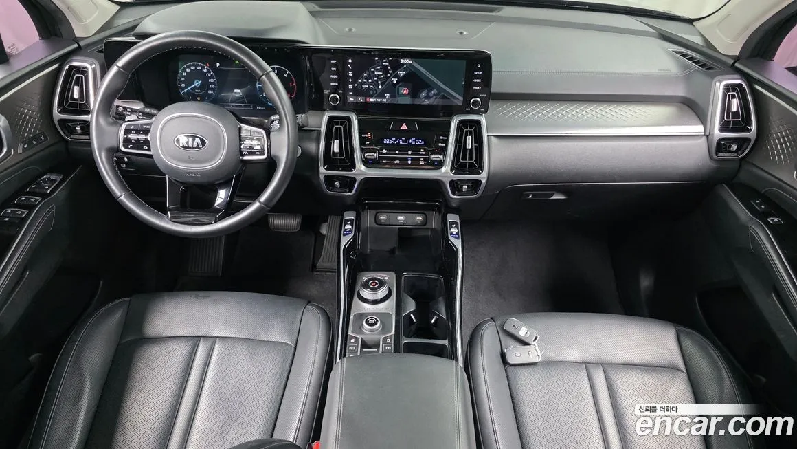 Kia Sorento — фото 7