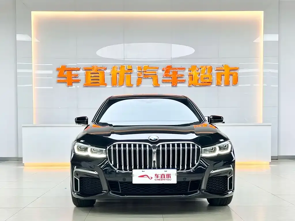 BMW 7 Series 2021 из CN, фото 3