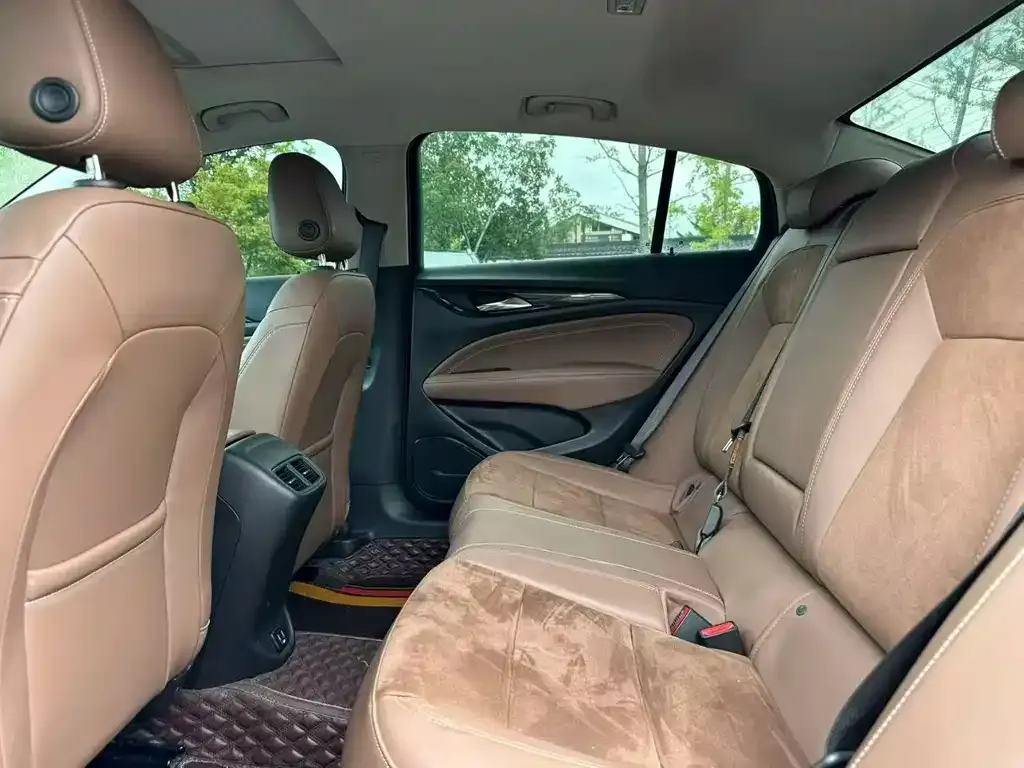 Buick Regal 2022 из CN, фото 9