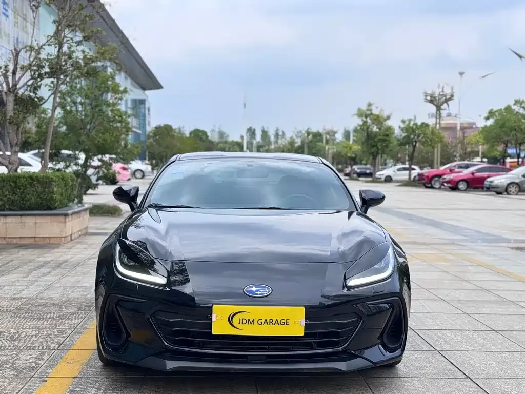 Subaru BRZ 2022 из CN, фото 2