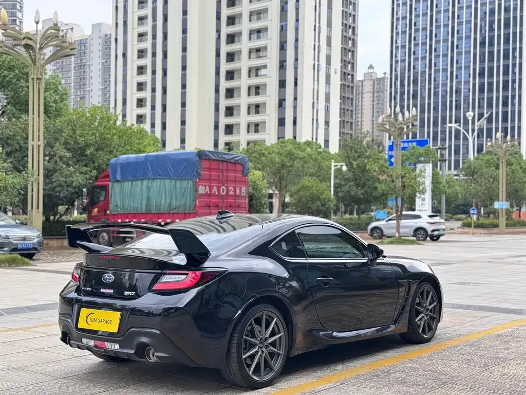 Subaru BRZ 2022 из CN, фото 7