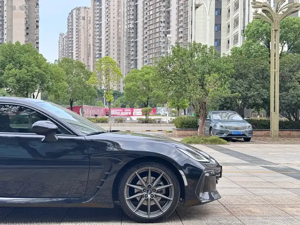 Subaru BRZ 2022 из CN, фото 9
