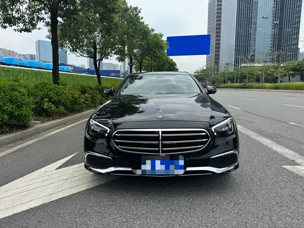 Mercedes-Benz E-Class 2022 из CN, фото 2
