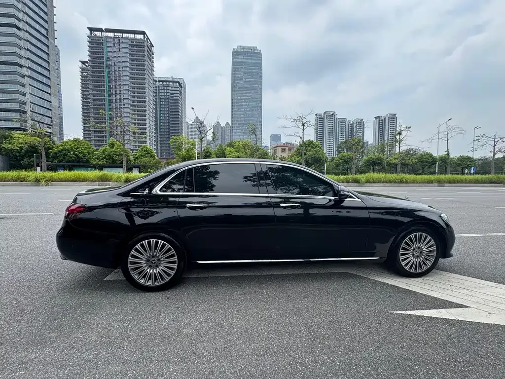 Mercedes-Benz E-Class 2022 из CN, фото 6