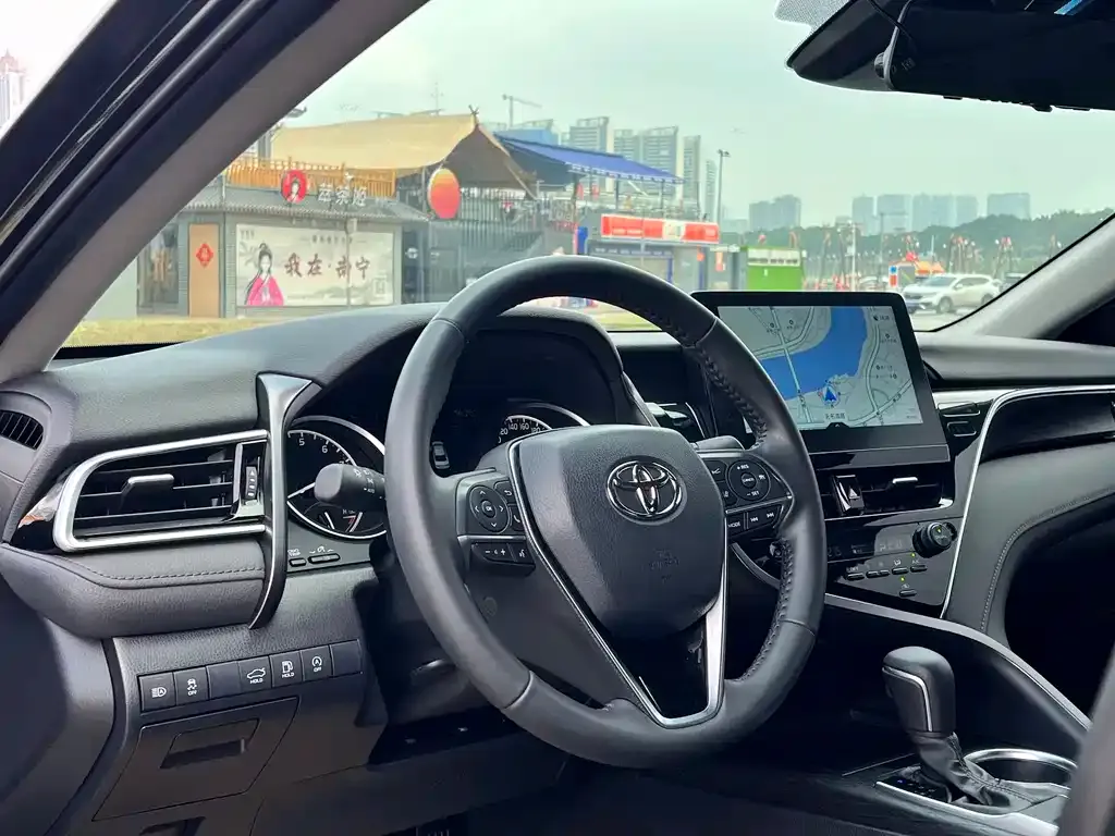 Toyota Camry 2023 из CN, фото 8