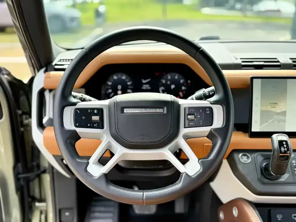 Land Rover Defender 2024 из CN, фото 9