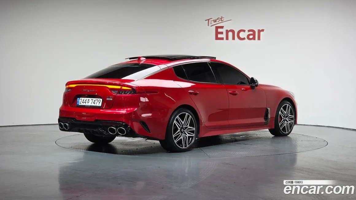 Kia Stinger 2021 из KR, фото 2