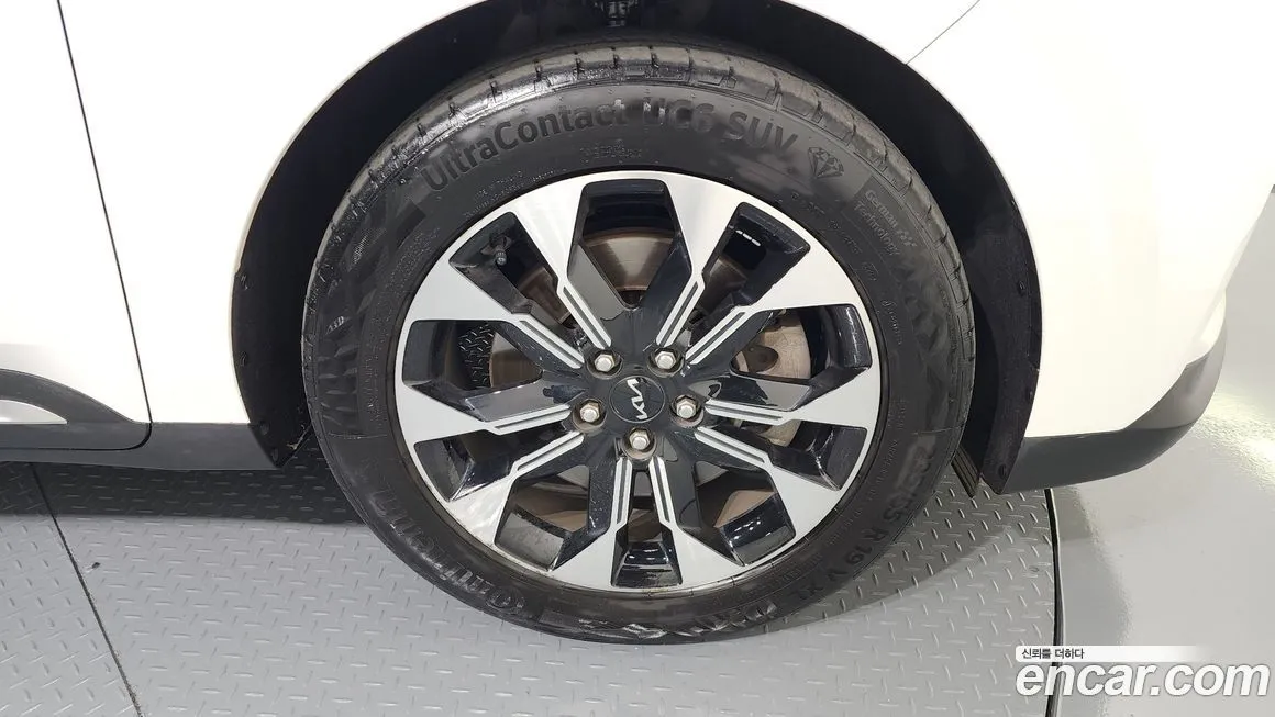 Kia Carnival 2023 из KR, фото 5