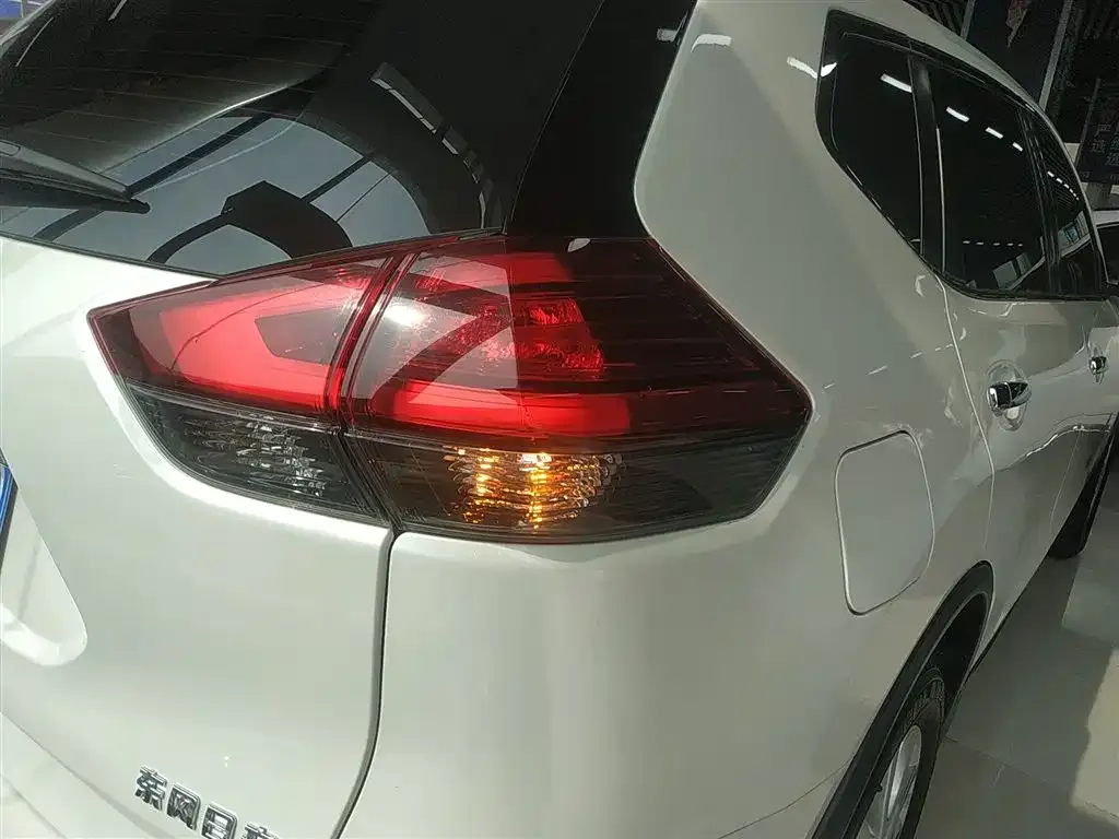 Nissan X-Trail 2023 из CN, фото 8