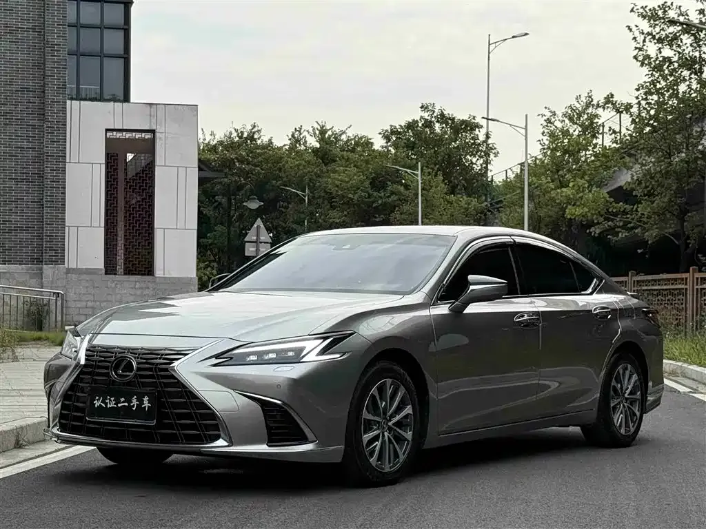 Lexus ES 2025 из CN, фото 10