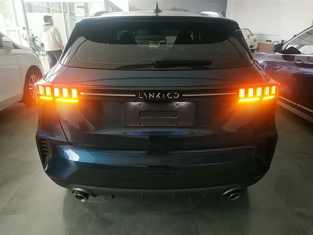 Lynk & Co 06 2022 из CN, фото 6