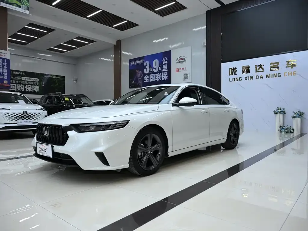 Honda Inspire 2023 из CN, фото 1