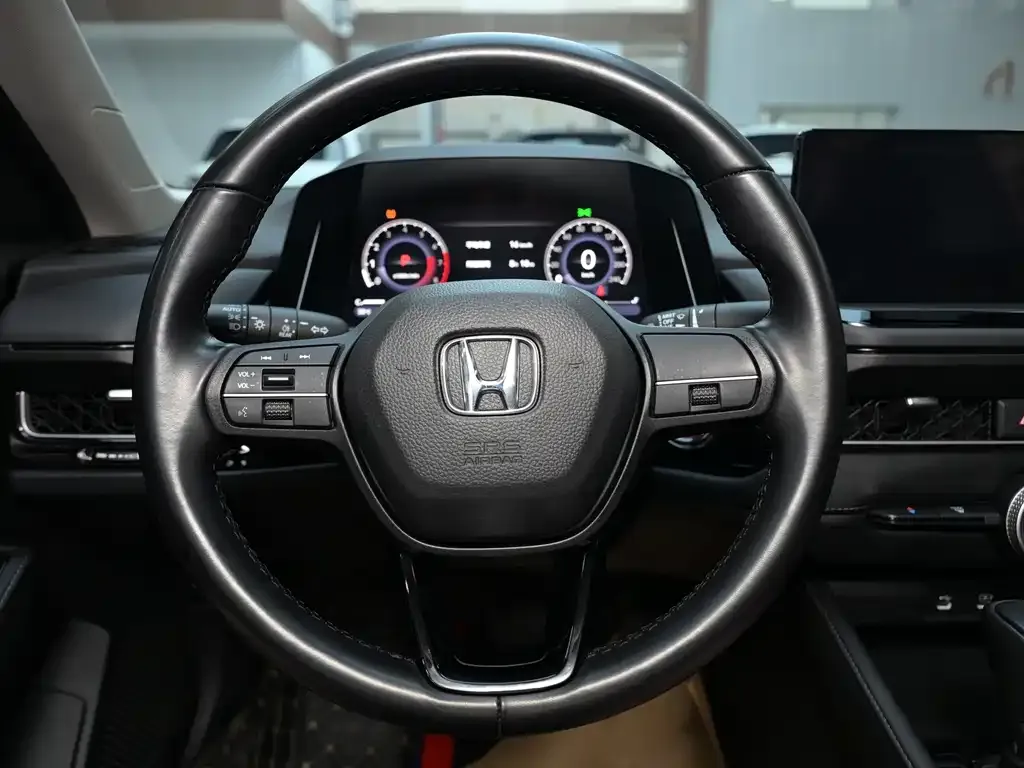 Honda Inspire 2023 из CN, фото 8