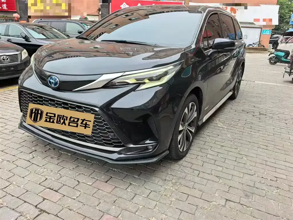 Toyota Granvia 2024 из CN, фото 1