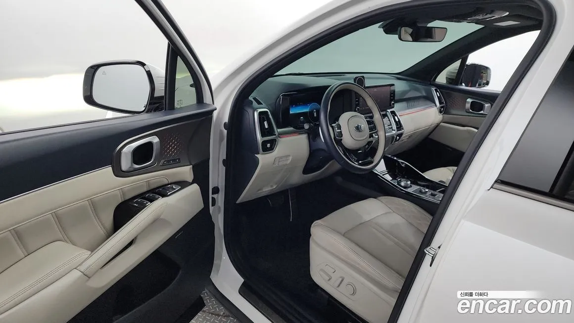 Kia Sorento — фото 10