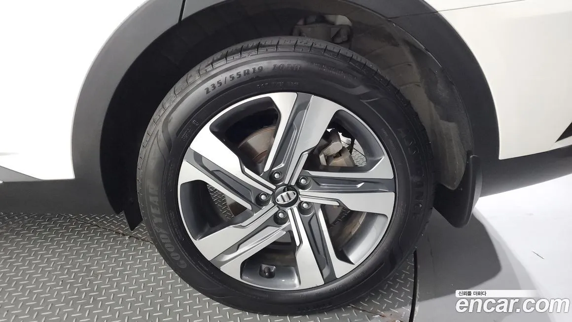 Kia Sorento — фото 5