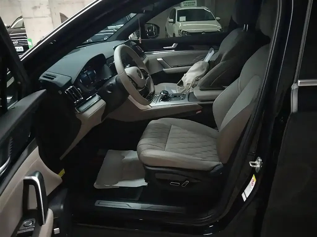 BYD Tang New Energy 2024 из CN, фото 7