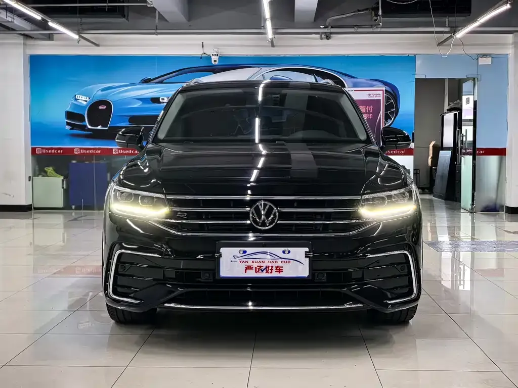 Volkswagen Tiguan L 2023 из CN, фото 2