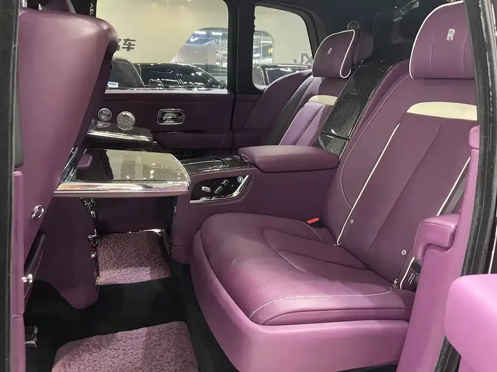 Rolls-Royce Cullinan 2022 из CN, фото 4