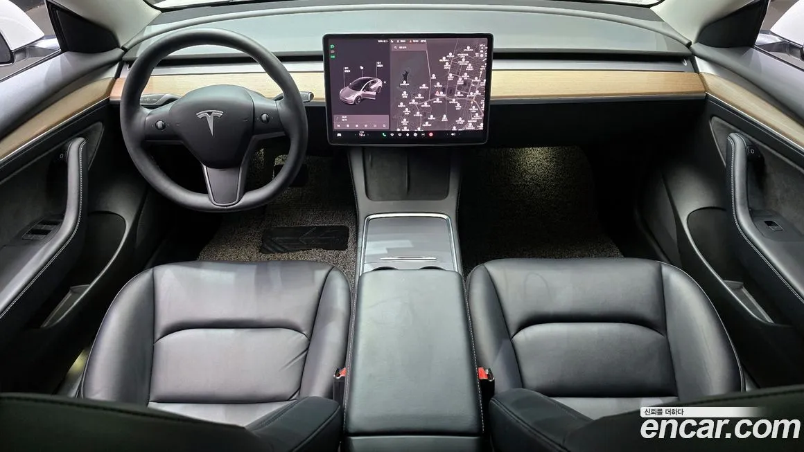 Tesla Model 3 — фото 7