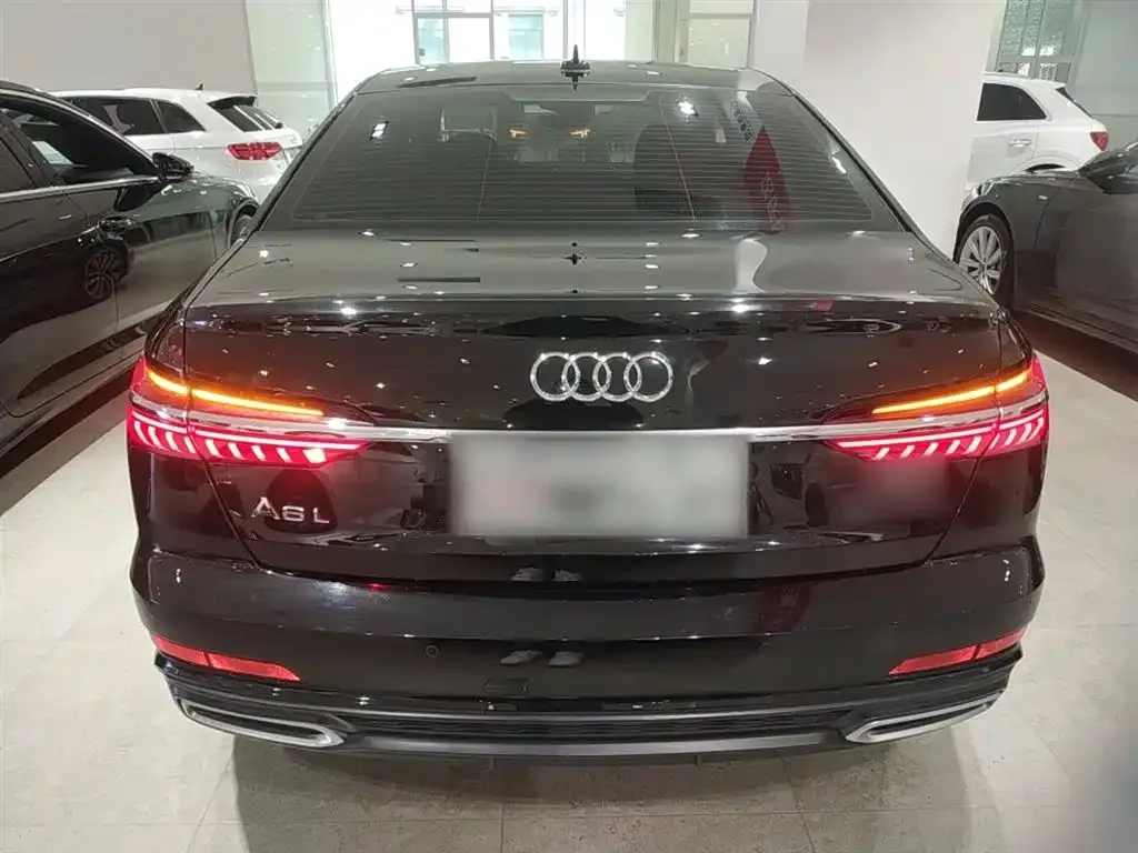 Audi A6L 2022 из CN, фото 6