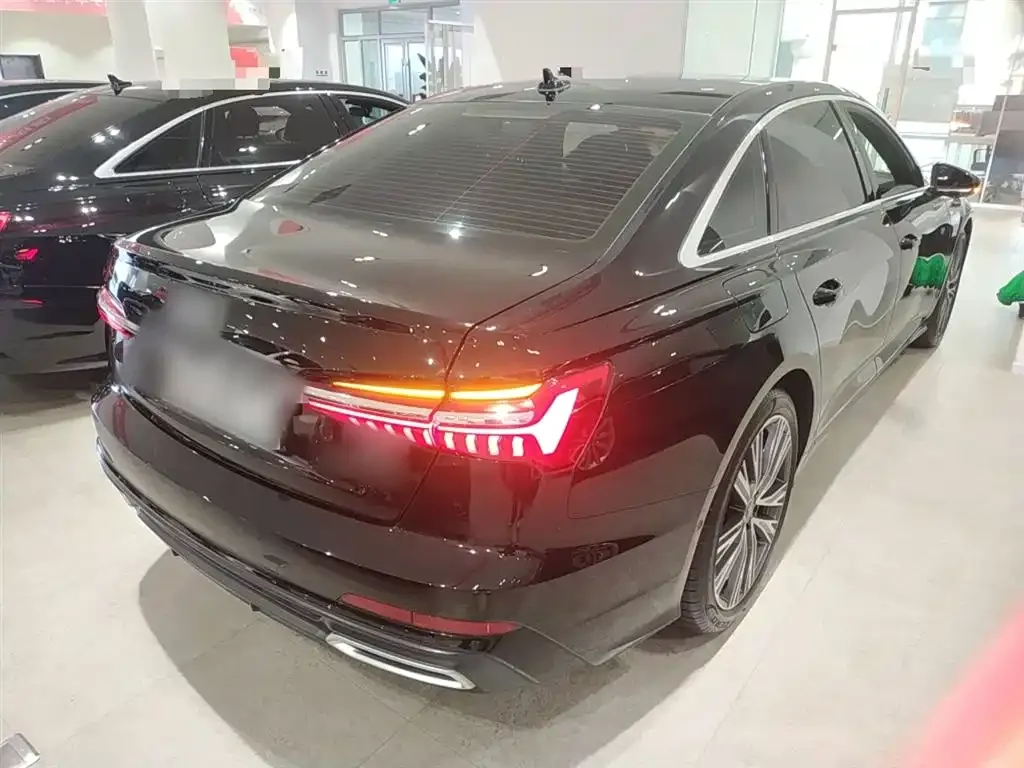 Audi A6L 2022 из CN, фото 7