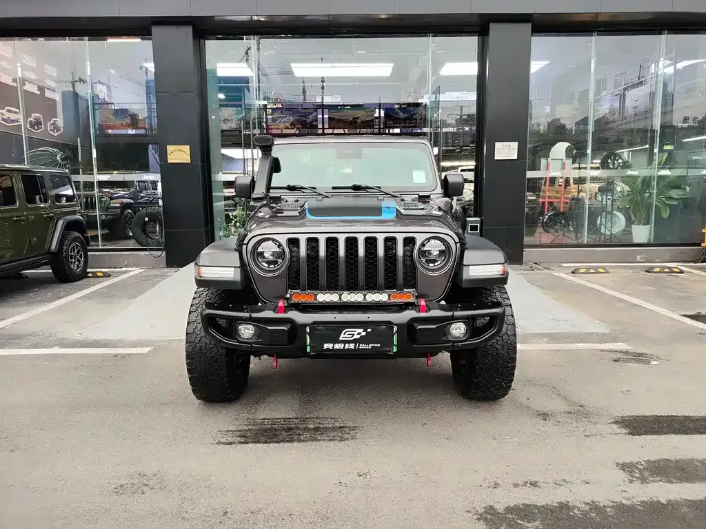 Jeep Wrangler PHEV 2021 из CN, фото 2
