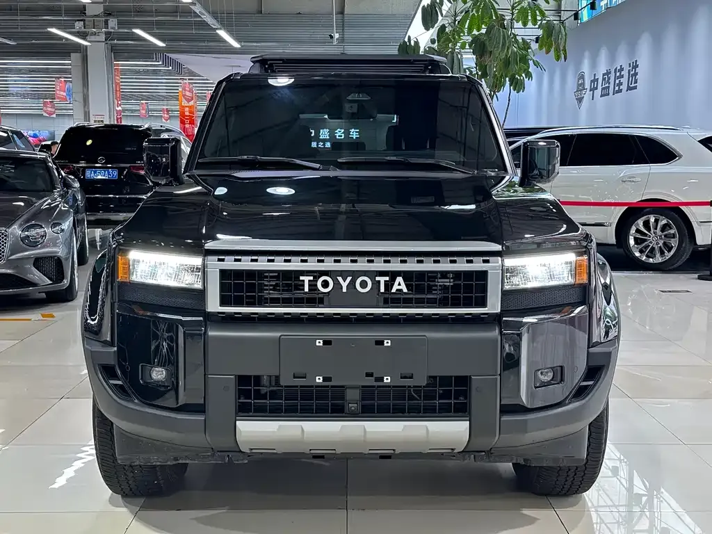 Toyota Prado 2025 из CN, фото 2