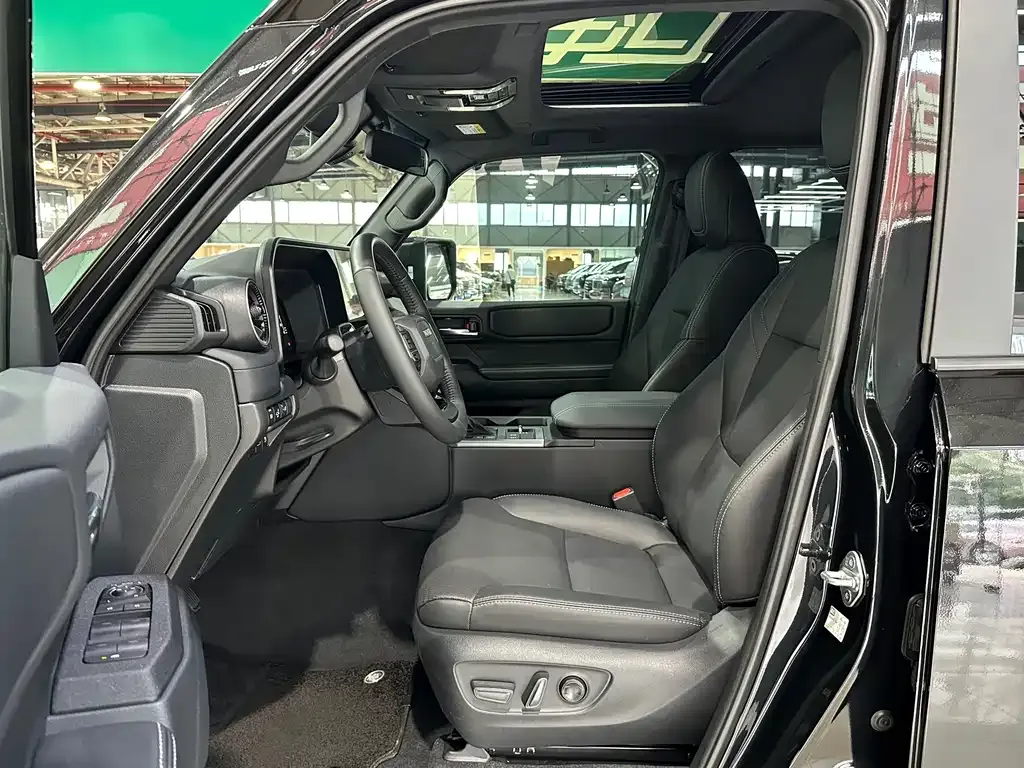Toyota Prado 2025 из CN, фото 7