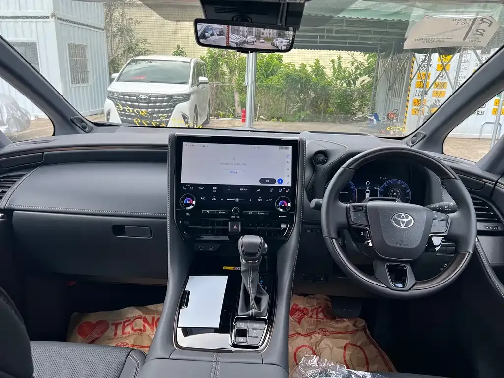 Toyota Alphard 2025 из CN, фото 4