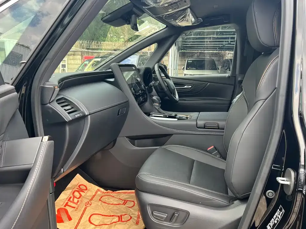Toyota Alphard 2025 из CN, фото 5