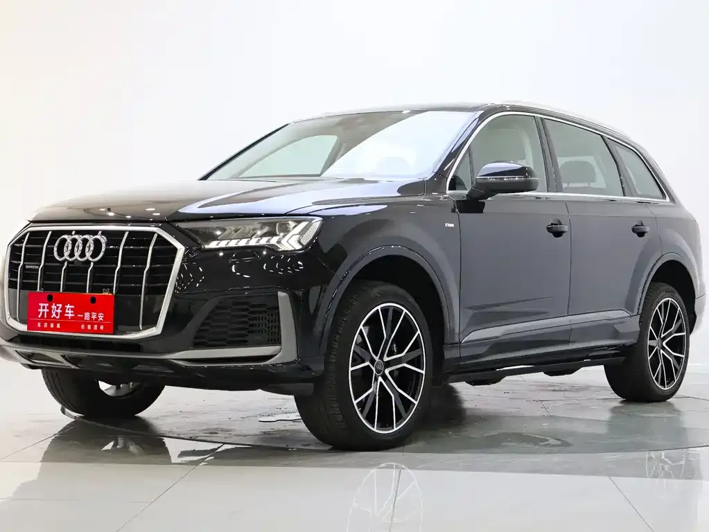 Audi Q7 2021 из CN, фото 1