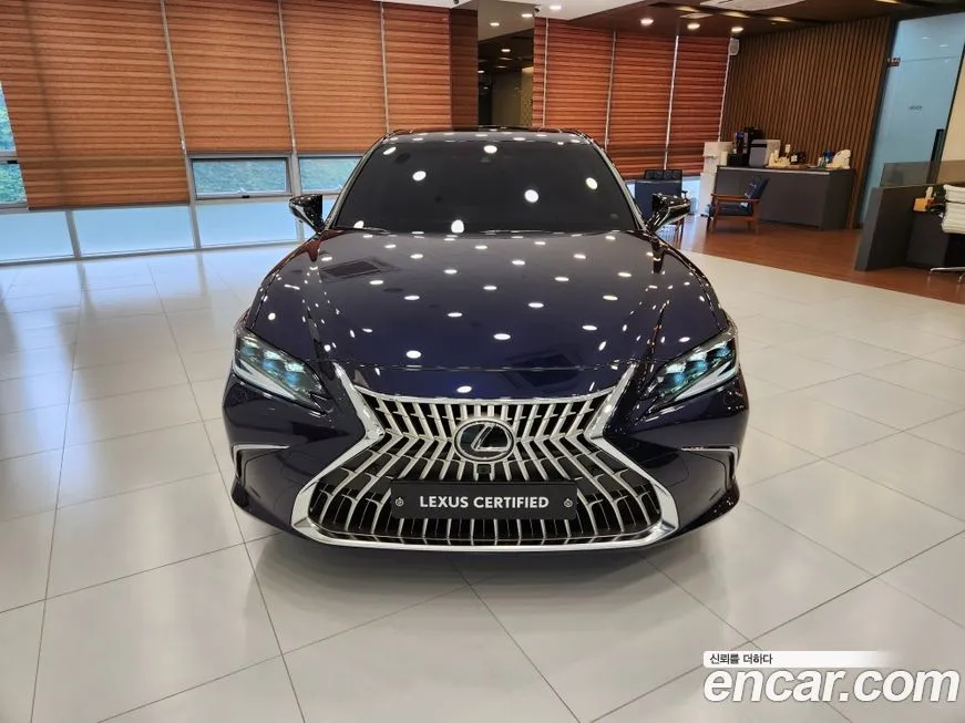 Lexus ES 2026 из KR, фото 3