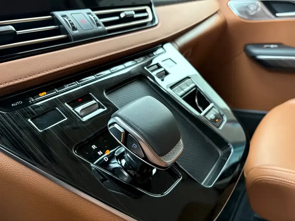 Hongqi HQ9 PHEV 2025 из CN, фото 8