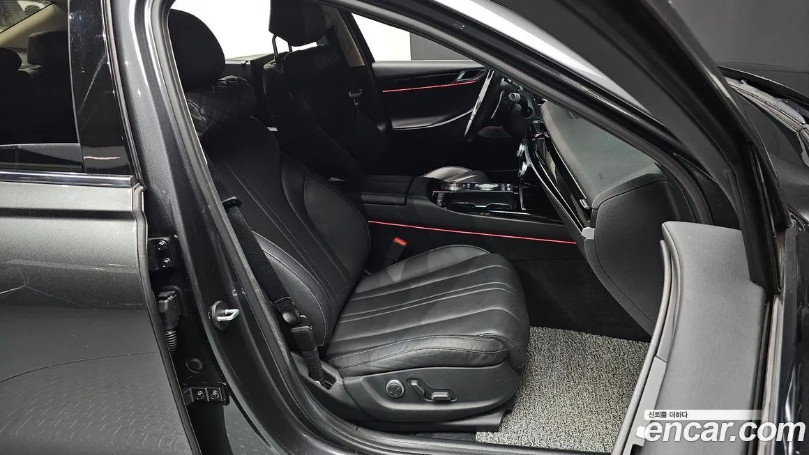 Genesis G80 — фото 10