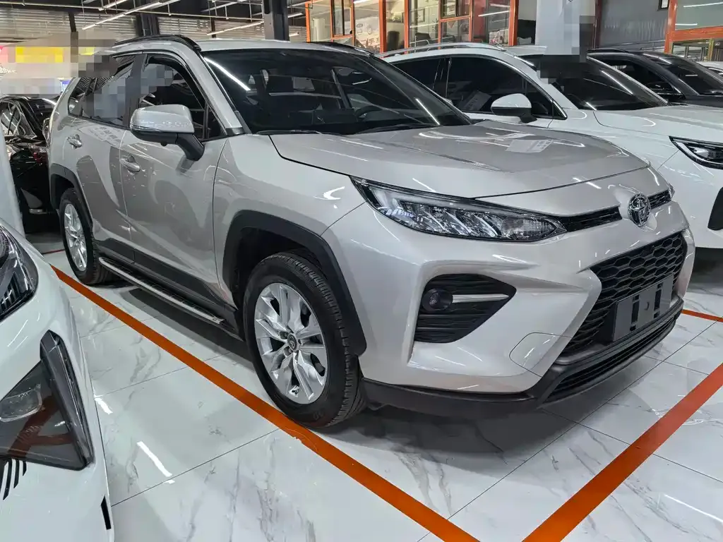 Toyota Wildlander 2021 из CN, фото 3
