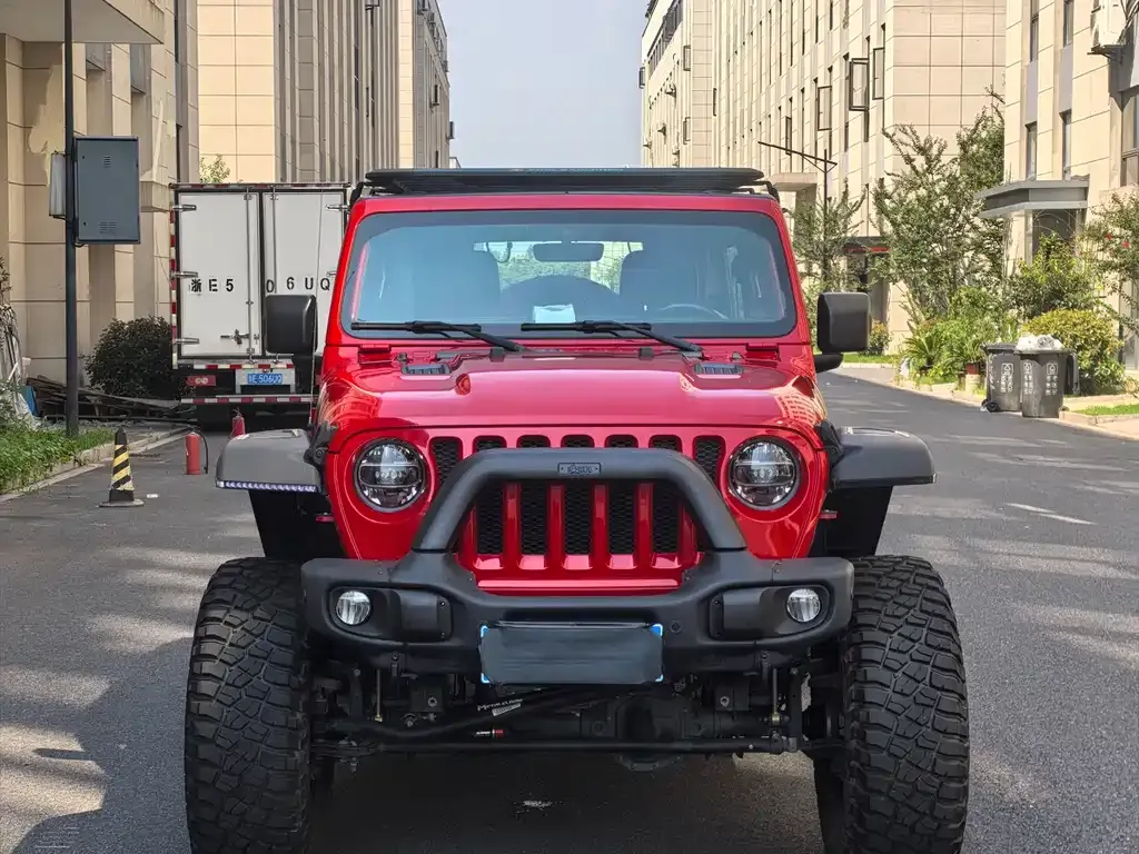 Jeep Wrangler — фото 2