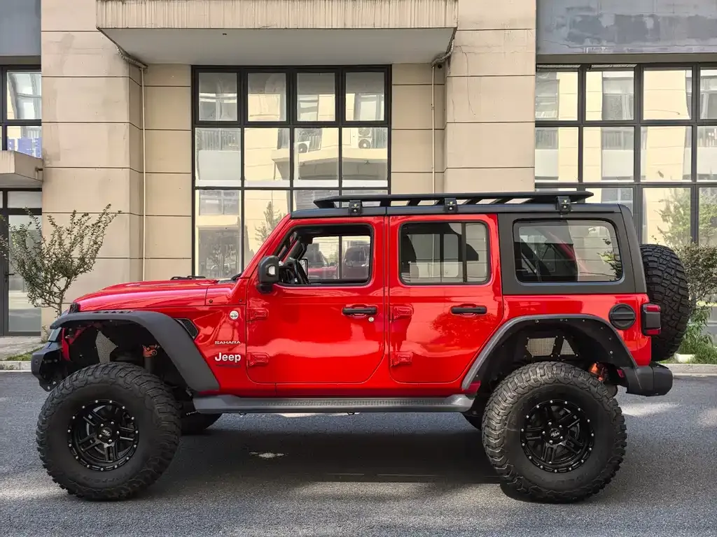 Jeep Wrangler — фото 4