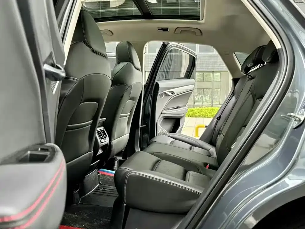 Geely Xingyue S 2023 из CN, фото 8