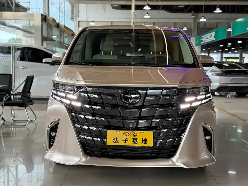 Toyota Alphard 2025 из CN, фото 2