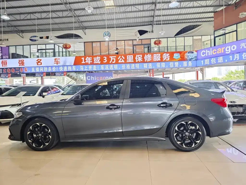 Honda Civic 2022 из CN, фото 3