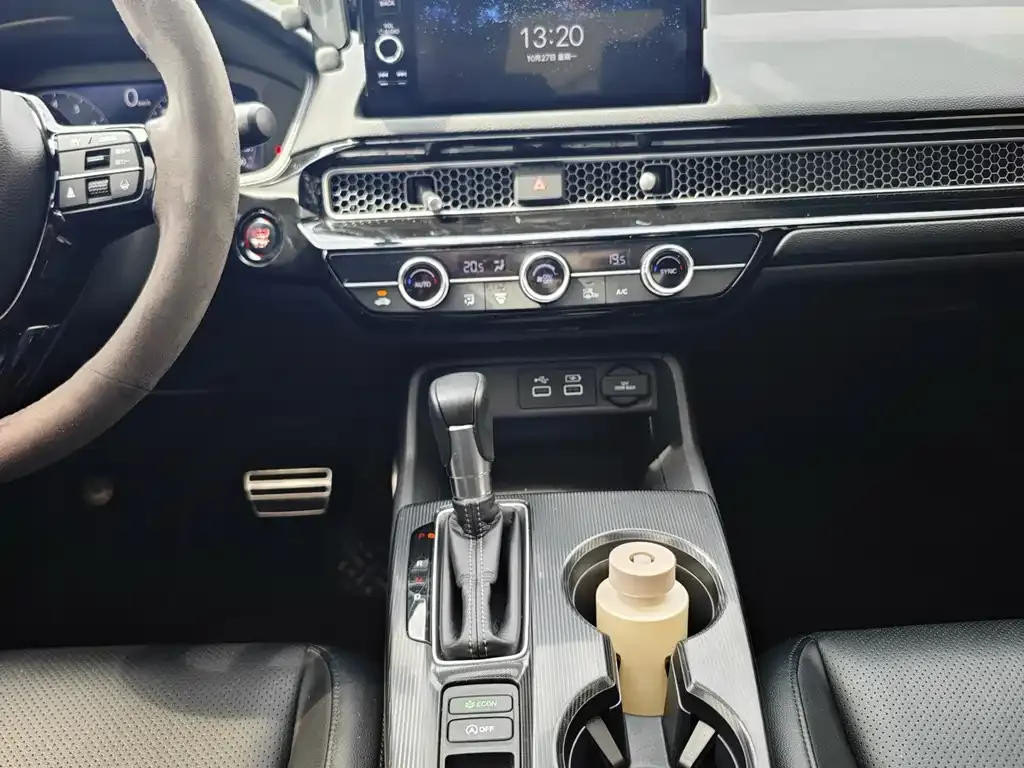 Honda Civic 2022 из CN, фото 7