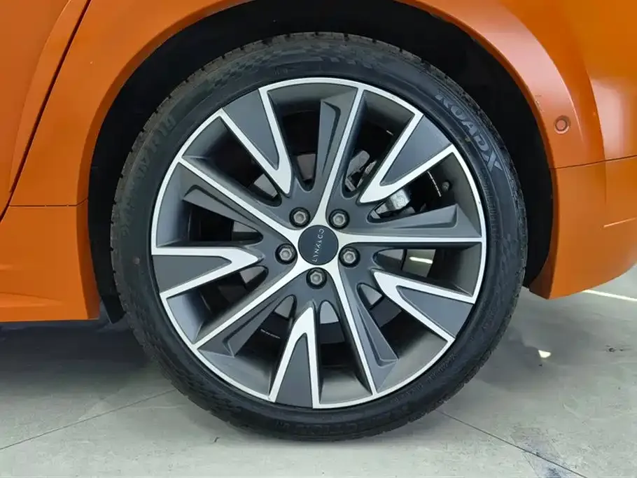 Lynk & Co 02 Hatchback 2021 из CN, фото 6