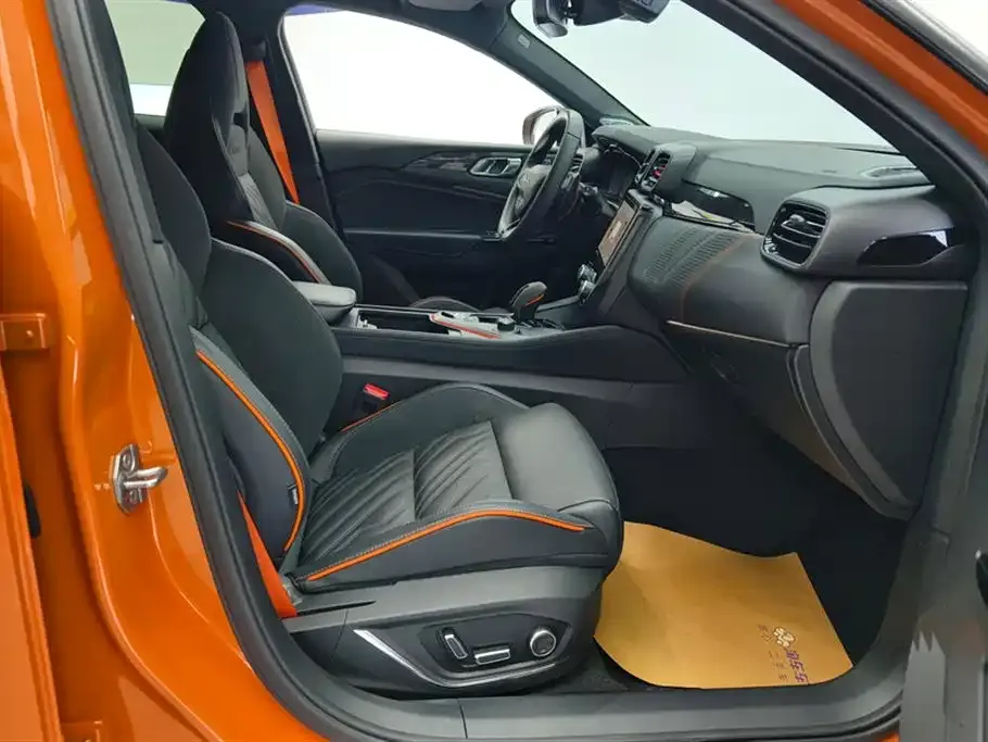 Lynk & Co 02 Hatchback 2021 из CN, фото 8