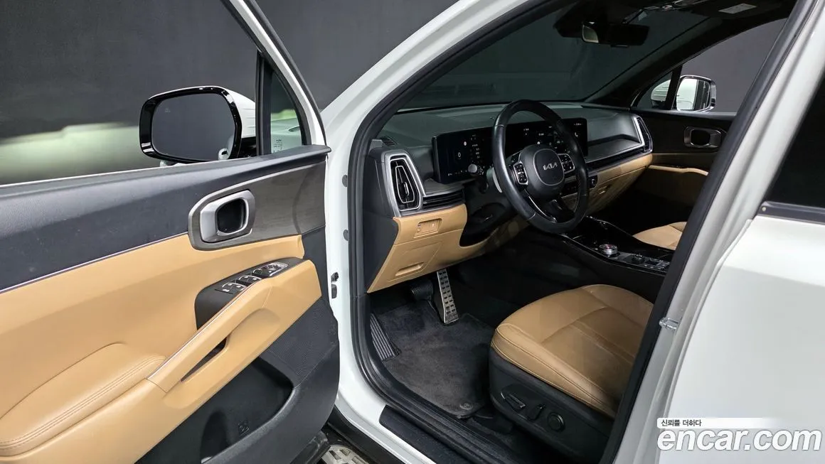 Kia Sorento — фото 10
