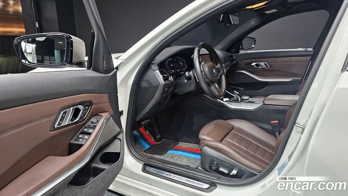 BMW 3-Series 2021 из KR, фото 10