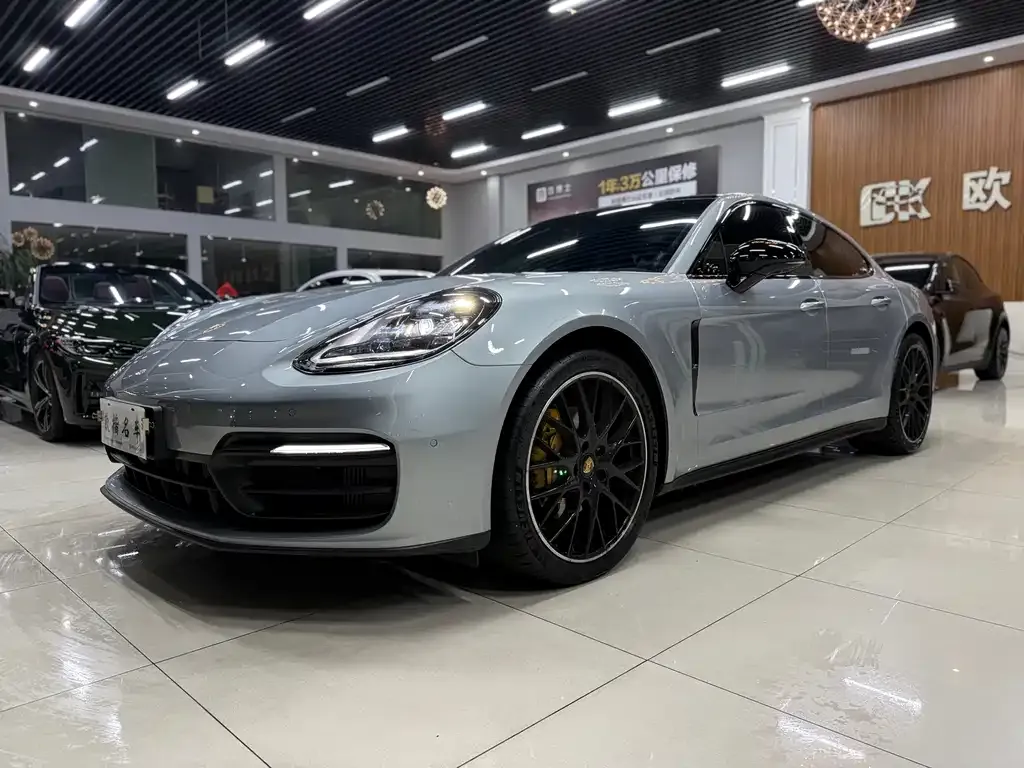 Porsche Panamera 2023 из CN, фото 1