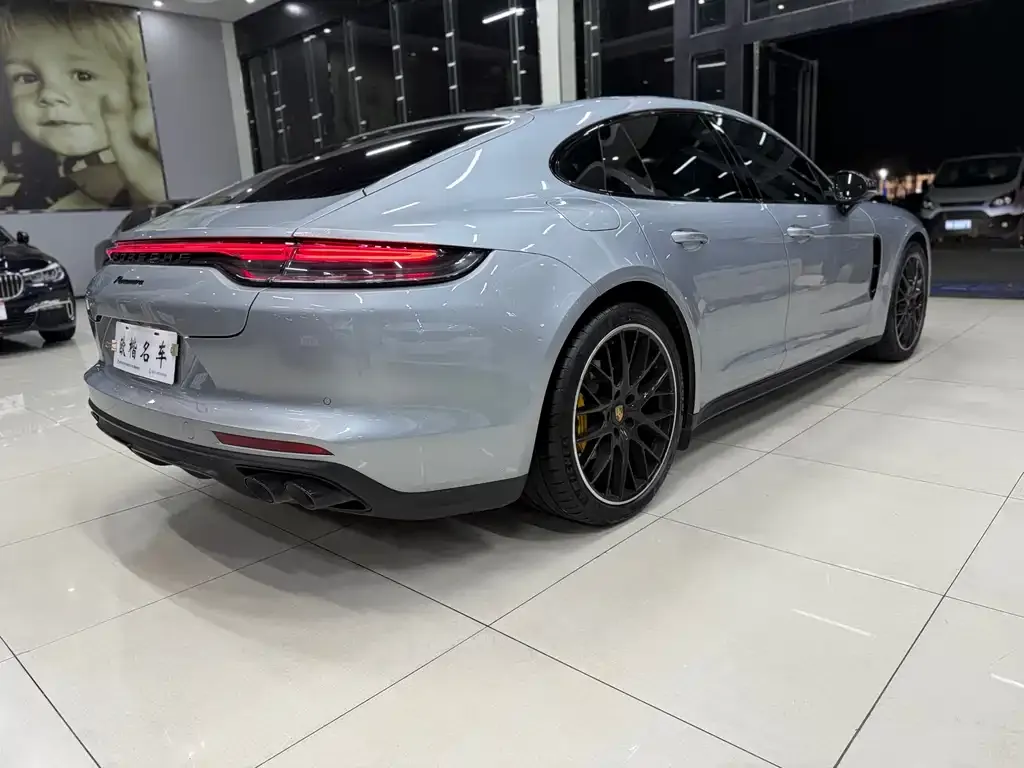 Porsche Panamera 2023 из CN, фото 7
