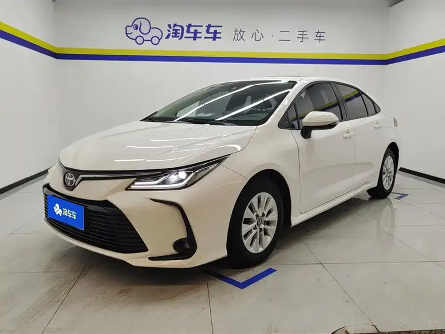 Toyota Corolla 2022 из CN, фото 1