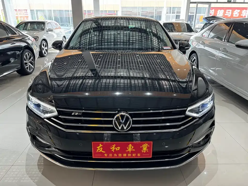 Volkswagen Magotan 2022 из CN, фото 2